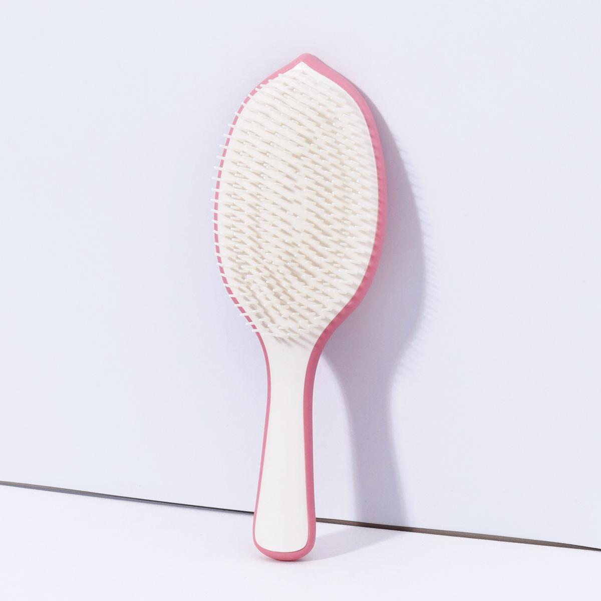 

1pcs leaf shaped fine toothed comb hair brush, fluffy skull top non knotted air cushion comb,Special for real hair wigs
