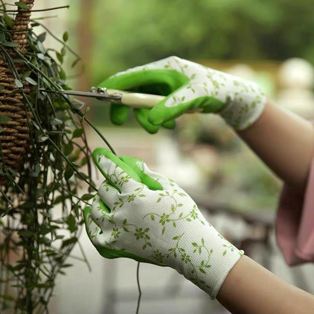 3Pairs Breathable Gardening Gloves Printed Working Glove Portable Latex Foam Gloves Outdoor