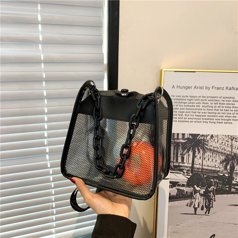 Stilvolle durchsichtige kleine quadratische Tasche für Damen in frischen Herbstfarben, ideal für den täglichen Gebrauch