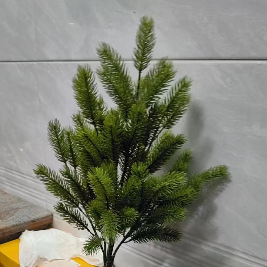 

Искусственная елка из сосновой хвои 60 см, садовое украшение с колышком для втыкания в землю 60cm with Pot желто-зеленый