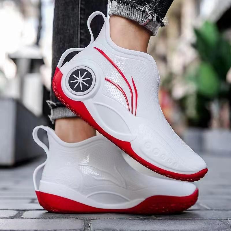 Men Outdoor Fishing Rain Boots  Fashion Non-slip Waterproof Rain Boots Indoor Kitchen Work Rain Boots Car Wash Boots