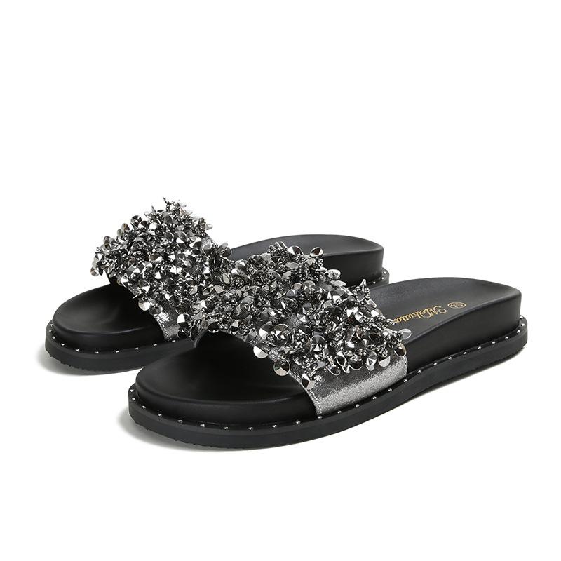 

Slippers women s outer wear 2025 summer new fashion thick bottom soft bottom comfortable Internet celebrity ins tide sandals large size 41-43 31 сірий колір