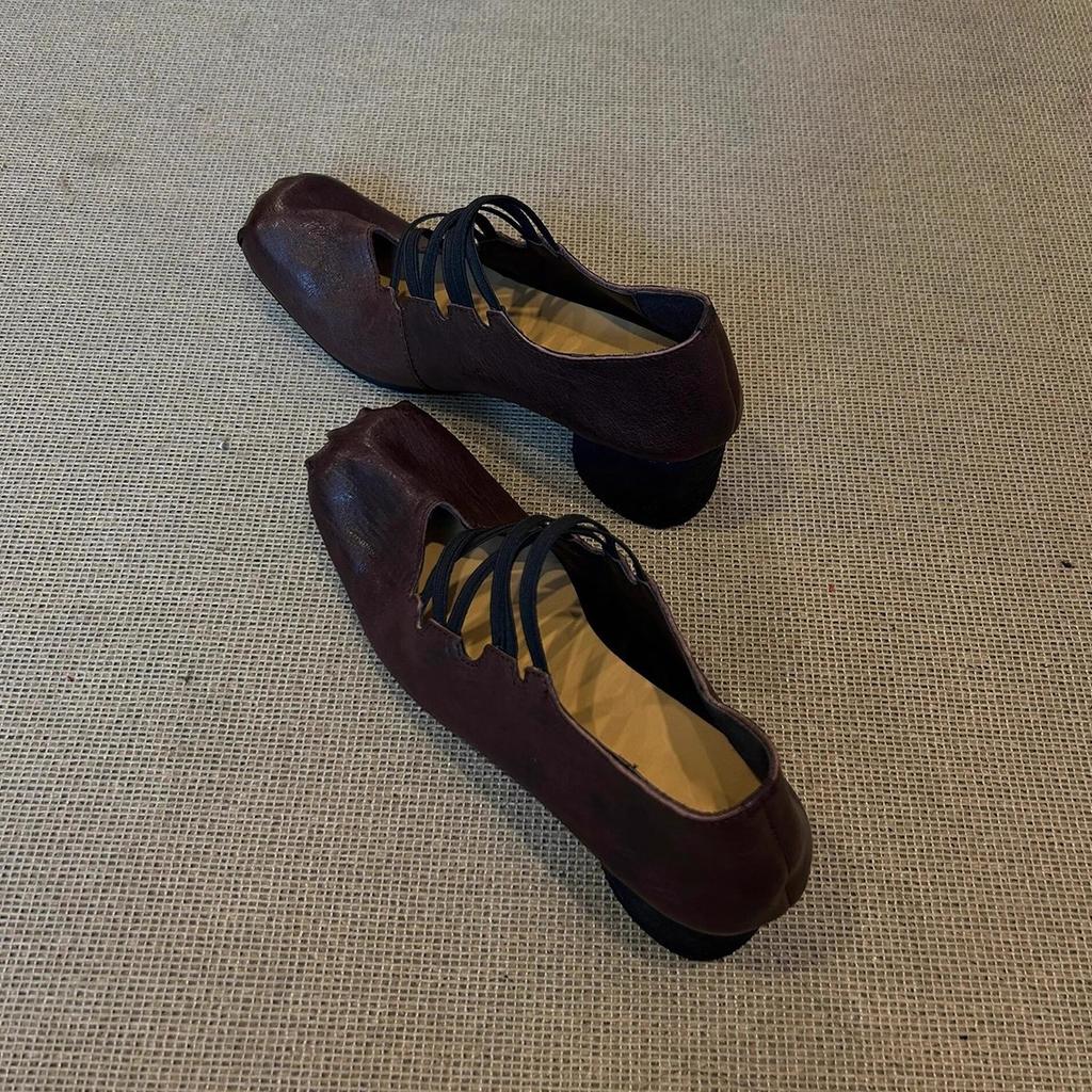 Sheepskin Version~ Retro Niche Cross-strap Single Shoe Pleated Leather Square Head Pig Nose Shallow Mouth Ballet Shoes Women