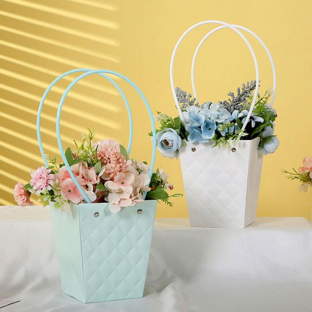 

Сумочка для букета Упаковочный материал Цветочная сумка Креативная цветочная коробка День святого Валентина black-trapezoid