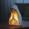 Nocna lampka modlitewna Matki Bożej Żywica LED Dedykowana lampka stołowa Ręcznie robiona Dekoracja domu Akcesoria biurkowe do czytania