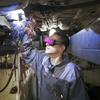 Auto Darkening Welding Goggles Professional Solar Powered Eye Protection For Welding Cutting & Grinding Automatically Dims Durin
