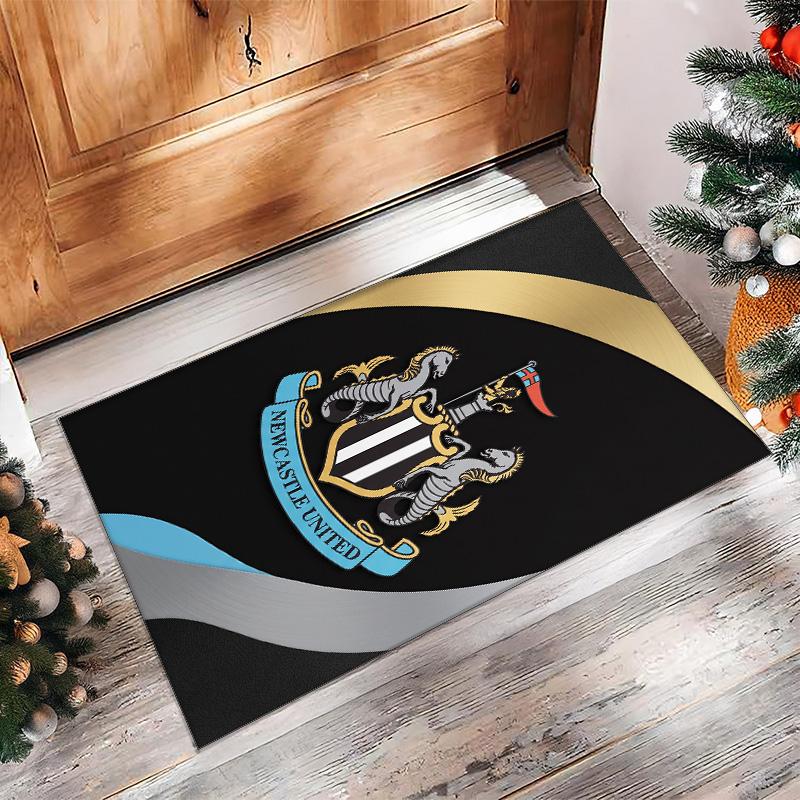 Tappeto in Velluto di Cristallo con Stampa di Calcio del Newcastle United, Comodo Assorbente d'Acqua Antiscivolo Tappeto per Pavimento Interno