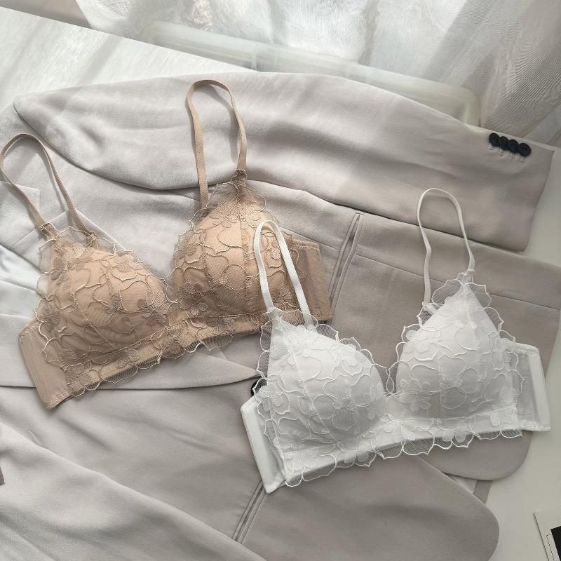 Rench Lace Underwear, Small Breasts Show Big Gathering, No Steel Ring Soft Support, Comfortable and Sexy Pure Desire Underwear