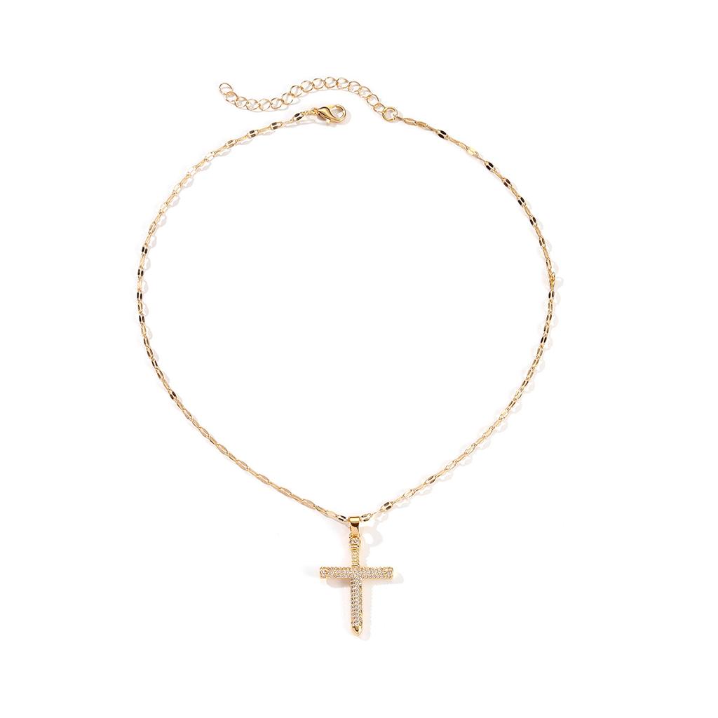 European and American Ins Cross Necklace, Personalized Design, High-end Light Luxury Copper Inlaid Zircon Short Collarbone Chain