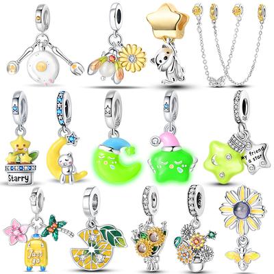 Golden Color Charms Beads Copper Flower Luminescence Moon Star Dangle Pendant Fit 4Mm Hole Diamete Bracelet Jewelry