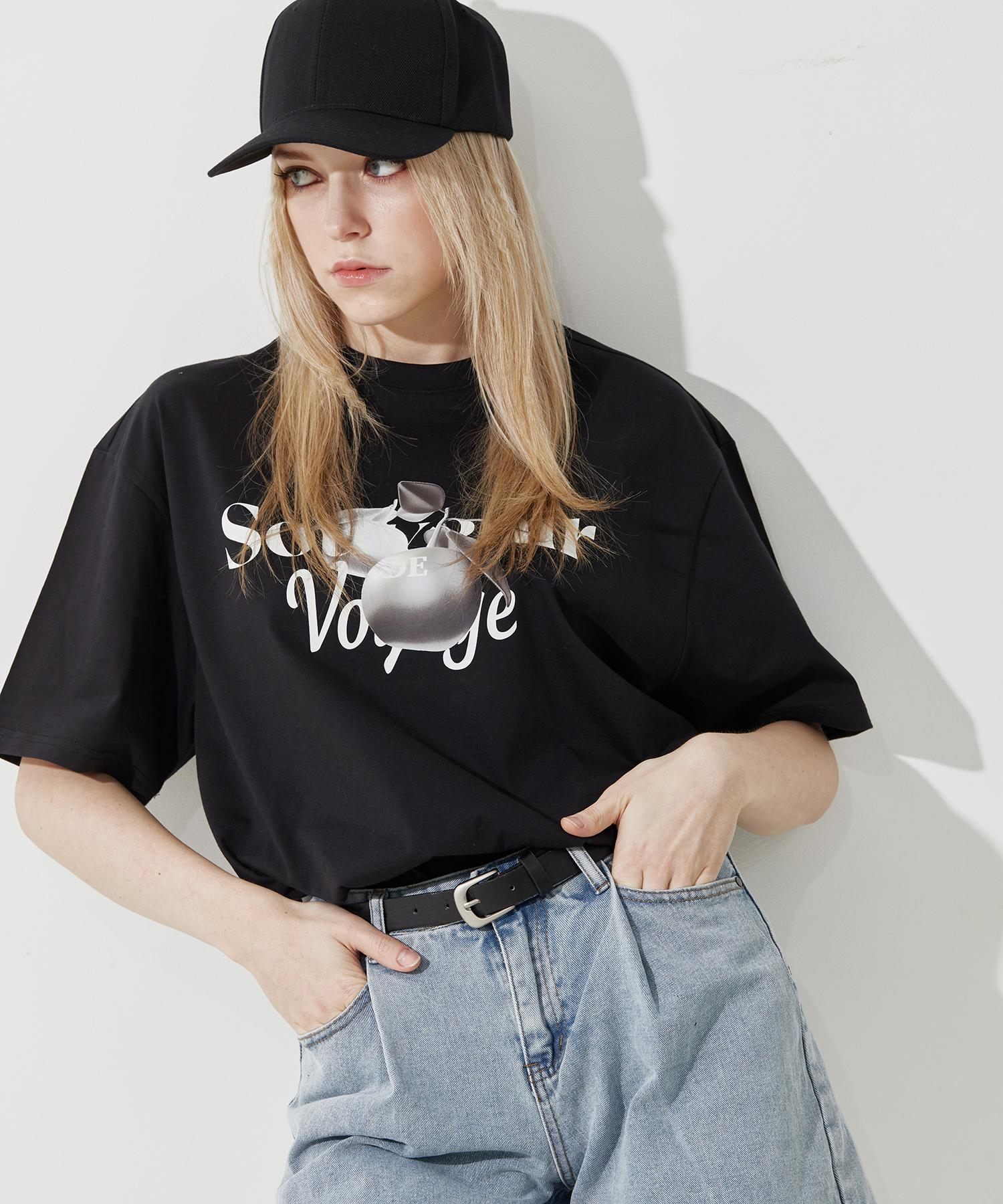 Aox Silver Apple T-Shirt (Black) Black