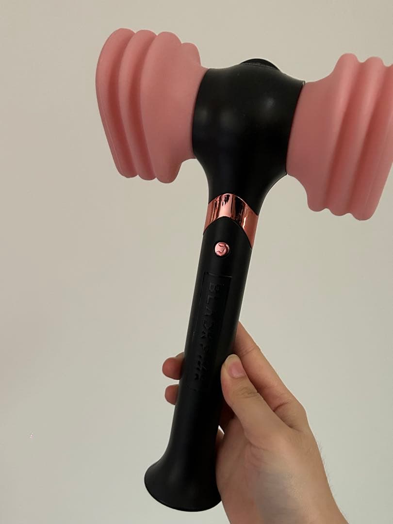 

[USED] BLACKPINK light stick