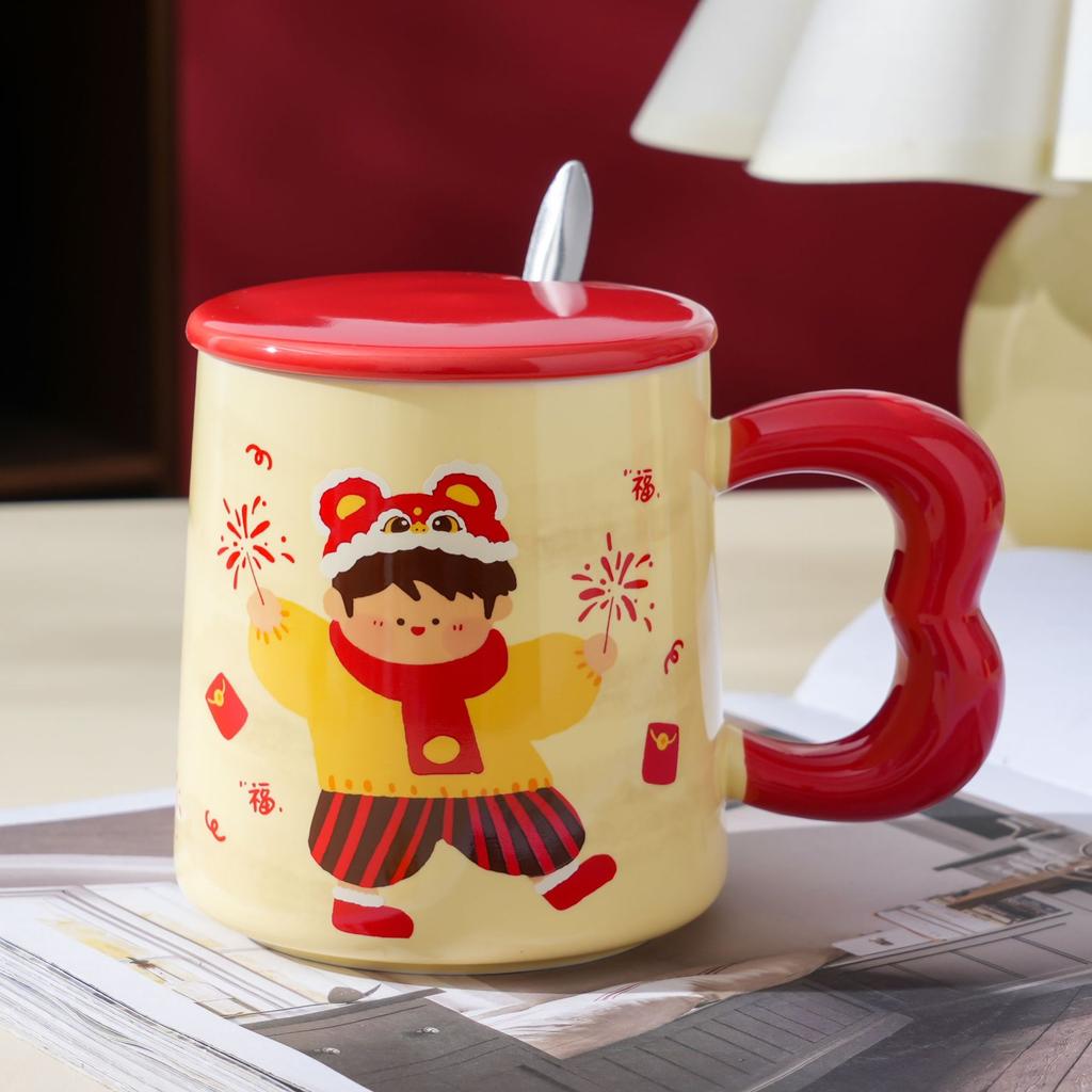 Festlig keramikkkopp med lokk Skje fyrverkeri Oransje jentekrus Høypresisjonsvannkopp Husholdningsjentehjerte