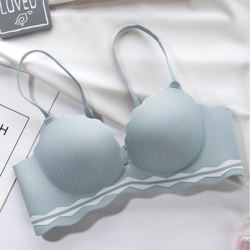 Seamless Push-up and Anti-sagging Small Chest Push-up Underwear Without Steel Ring Simple and Breathable Girls Bra
