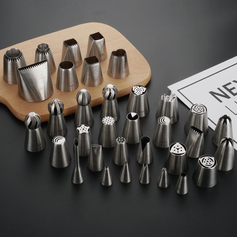 304 Stainless Steel One-Piece Molded Baking Tips for Large, Medium & Small Cakes Cookies and Cream Puffs