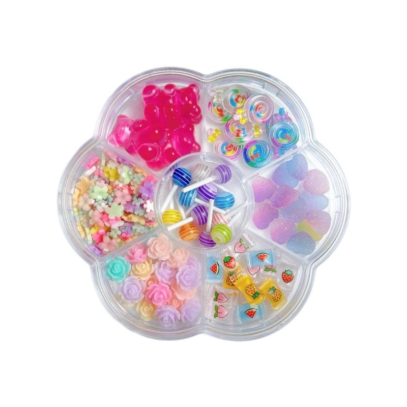 1Box Mixed Cute Simulated Dessert Candy Butterfly Nail Art Decorations 3D Resin Cartoon Cat Fish Bear Nail Charms Supplies