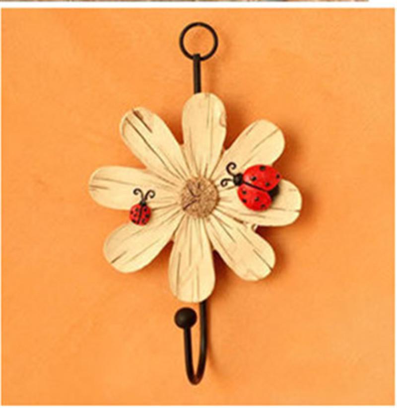 1Pcs Resin Flower Shape Hooks Wall Hangers Key Hat Towel Hooks For Home Kitchen Bathroom Cute Decoration Accessory Gadget