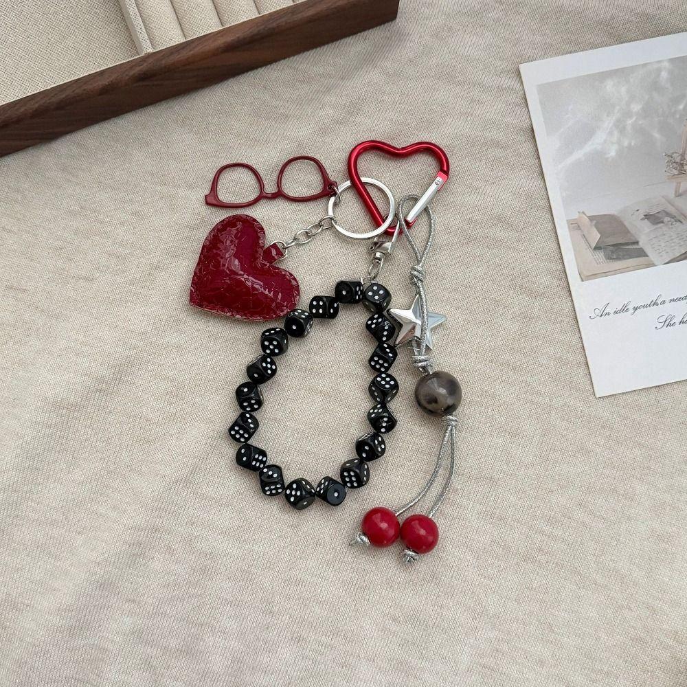 Cute Red Heart Cherry Design Beaded Keychain Creative Bow Bead Handbag Decor Luxury Keychain Pendant Bag Accessories