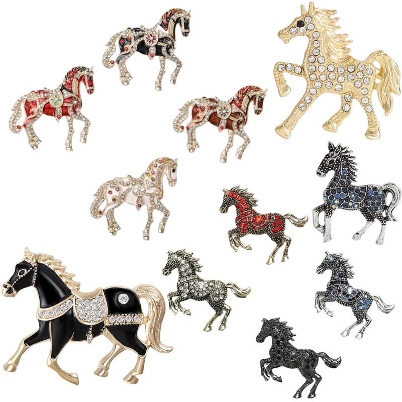 Vintage Enamel Inlaid Rhinestone Horse Brooches Versatile Zodiac Animal Lapel Pins Clothing Corsage Jewelry New Year Gifts