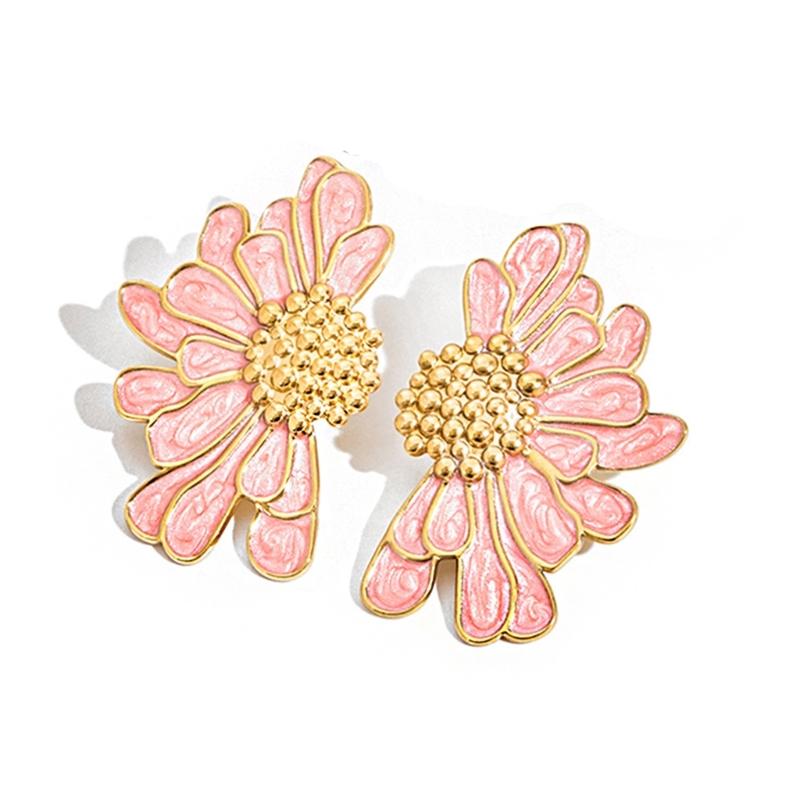 

Large Flower Hoop Earring Statement Spikes Earring Geometric Celestials Designs for Fashion Enthusiasts Casual Wear рожевий