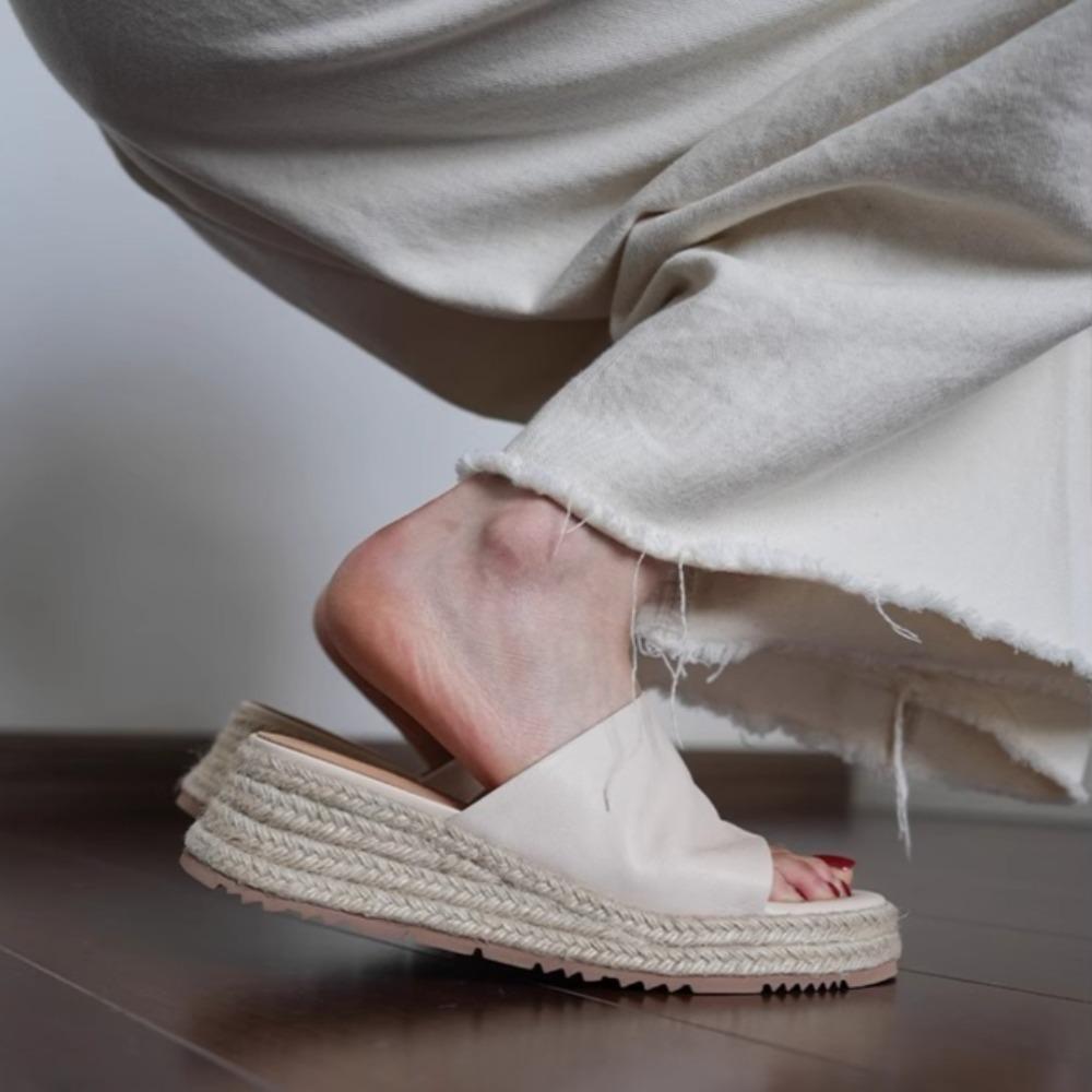 Pantofole da Donna Estive Intrecciate in Paglia con Suola Spessa per Uso Esterno Aumenta Altezza Fresche Pantofole Inclinati Pantofole Casual Sandali da Donna