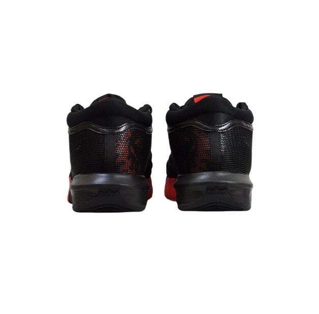 Беговые кроссовки Nike LeBron Witness
