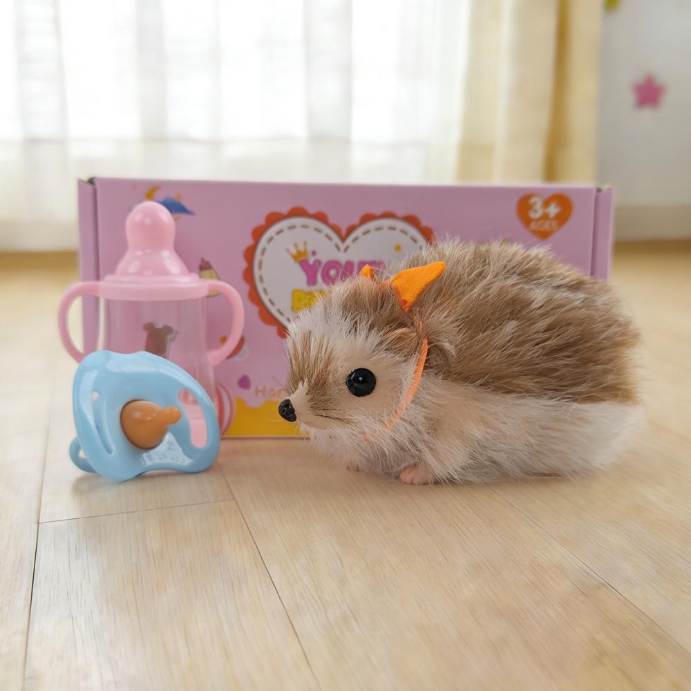 Pet Silicone Hedgehog Stress Relief Toy - Cute Office Decompression Set Gift Box with White Blanket