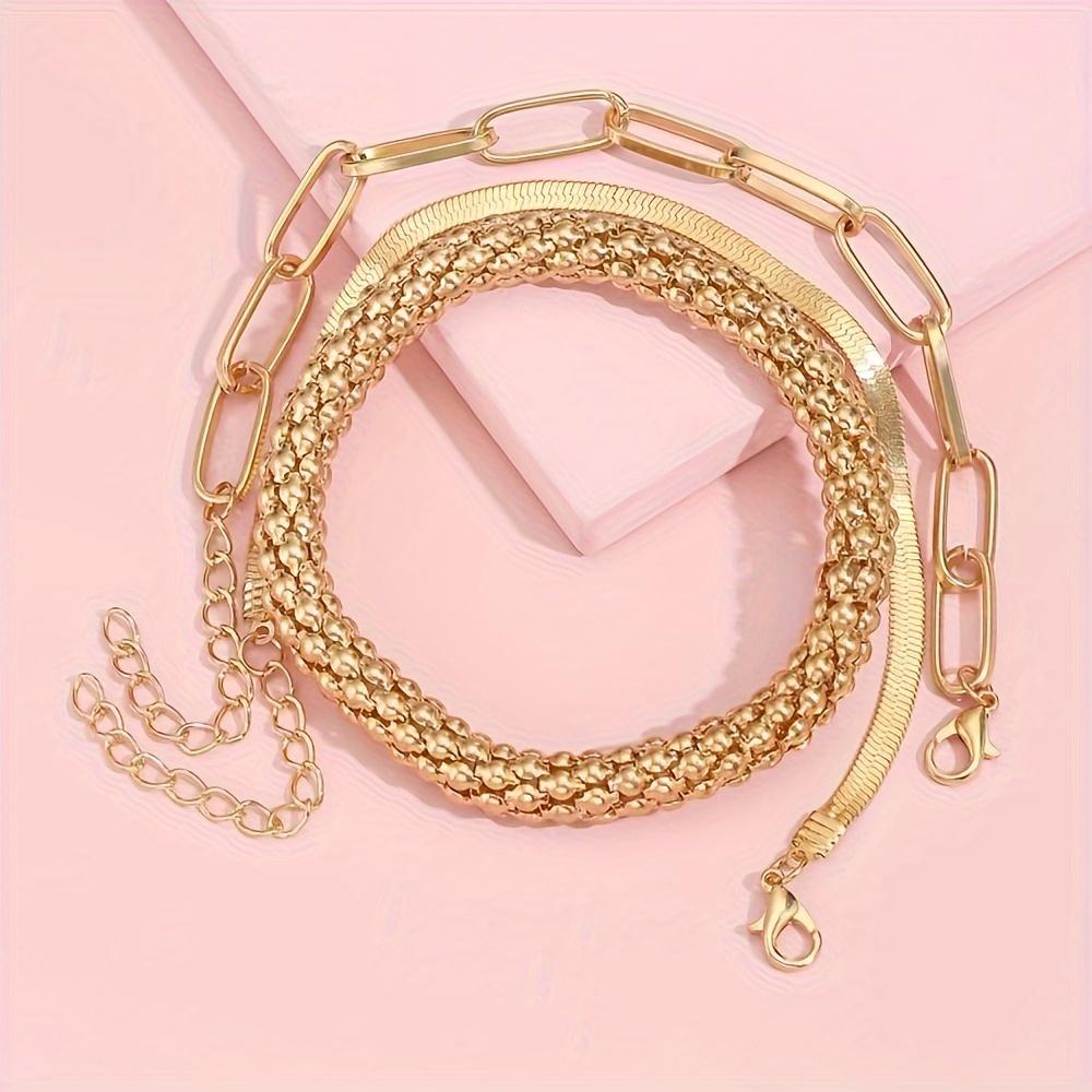 Trendy European and American Accessories: Multi-layer Snake Bone Chain Bracelet Set, Creative Vintage 3-piece Golden Chain Bracelet for Women.