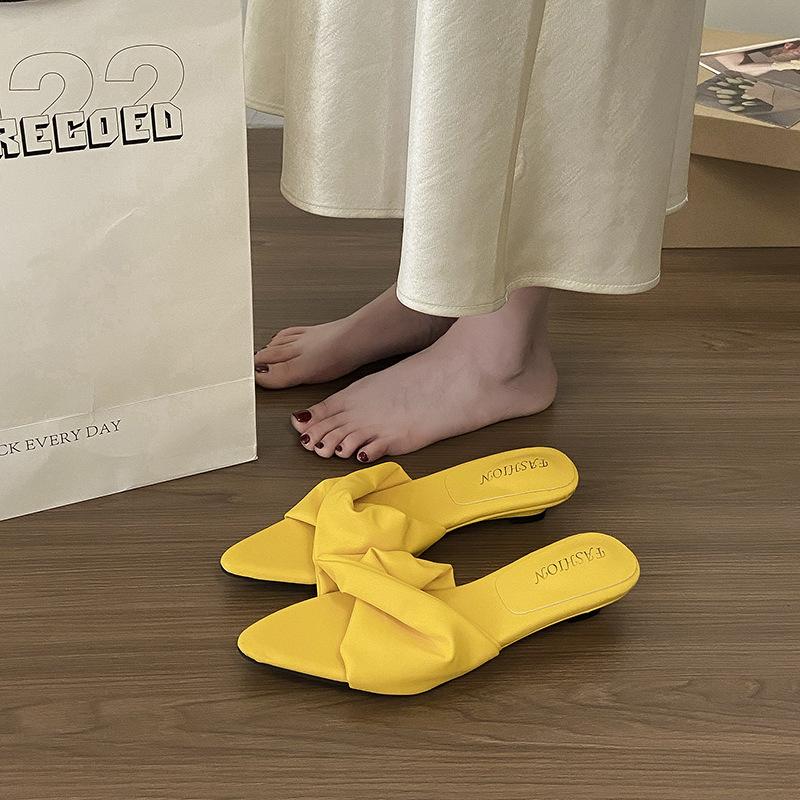 Women's summer wear 2025 new French evening breeze fairy slippers with skirt wedge heel pointed sandals beautiful high-heeled sandals