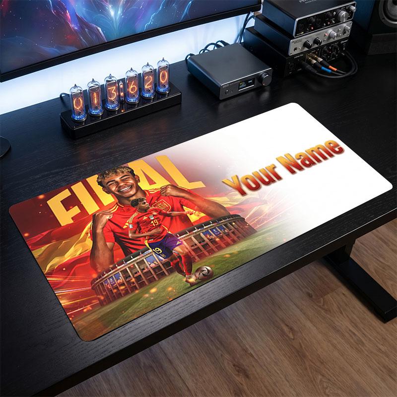 Tappetino per Mouse Grande Personalizzato Lamine Yamal, Stampa Testo Nome Personalizzato, Tappetino da Scrivania Antiscivolo con Logo Calcio, Regalo per Gamer