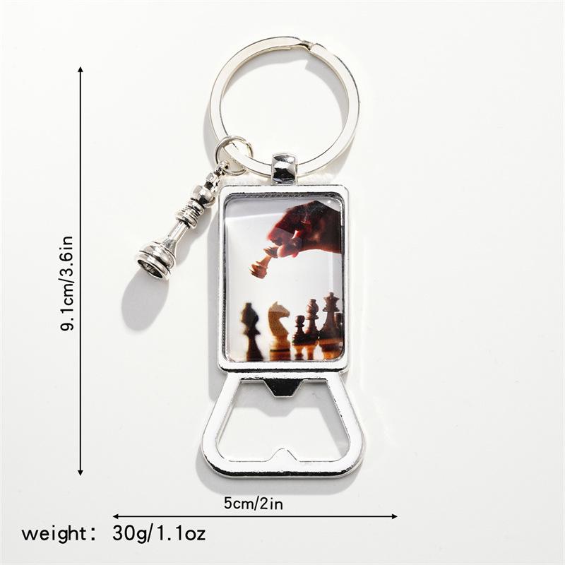 Breloc cu pandantiv șah metalic electroplacat retro european
