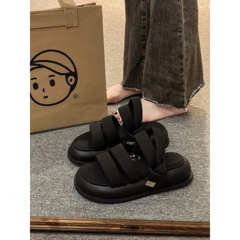 thick-soled one-word sandals women's new niche high-end summer slippers wear versatile shoes