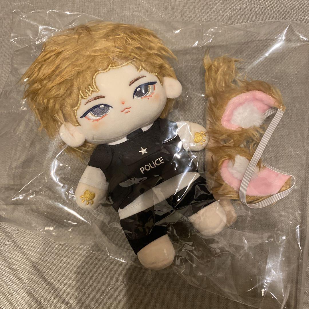 

[USED] straykids Hyunjin Master 20cm Plush Toy