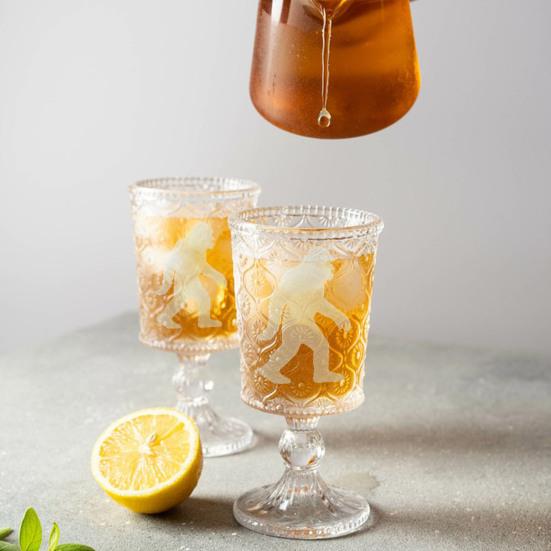 Formička na led ve tvaru Bigfoota 6 dutin Tvar Sasquatche Výrobník ledových kostek na halloweenskou párty Nápoje Čokoláda Mýdlo Bez BPA Strašidelné formičky na máslové kostky