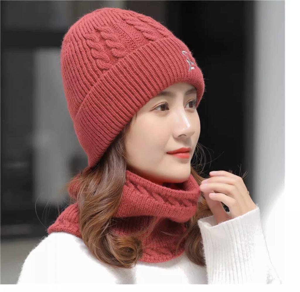 Hat Women's Winter Woolen Hat Plush Thickened Ear Protection Autumn and Winter Cycling Windproof Knitted Hat