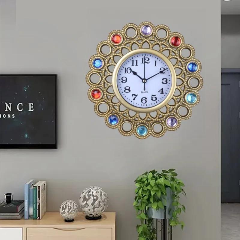 Living Room Clock Creative European Wall Clock Retro Art Wall Watch Decorative Wall Clock Home Silent Fashion Clock for Study