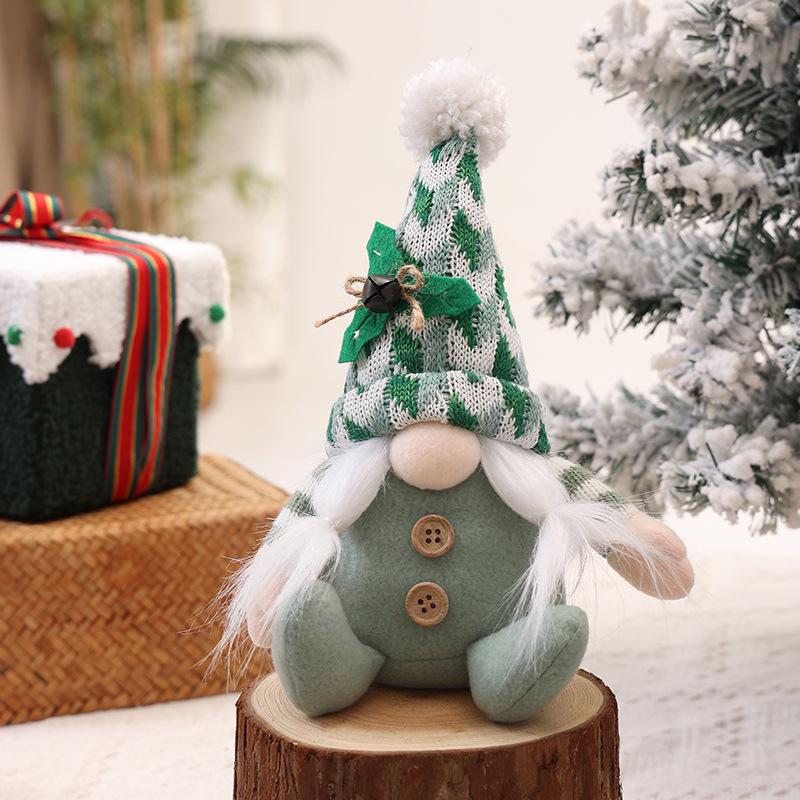 High-End Knitted Gnome Plush Ornament with Pointed Hat - Christmas Decoration
