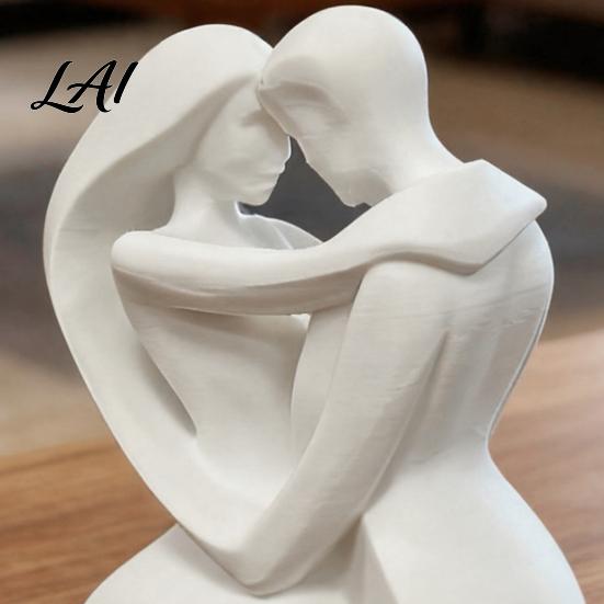 White Matte Ornaments 3D Printed Hugging Couple Heart-Shaped Sculpture Romantic Embrace Figurine with Finish Nordic Style Decoration Minimalist