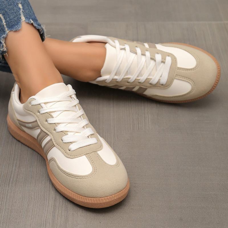 Women's Spring New Flat-bottomed Lightweight Sports Little White Shoes Retro Lace-up Casual Shoes