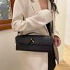 2026 new woven pattern handbag women's pure color simple commuting banquet two-in-e bag PU single shoulder cross-body bag