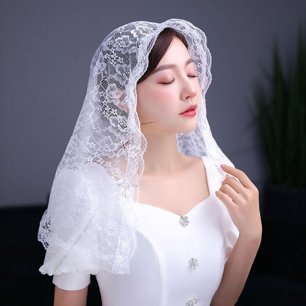 Flower Embroidered Chapel Veil Spanish Style Lace Edge Bridal Lace Headscarf Romantic Traditional Vintage Lace Head Covering