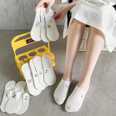 Summer White Animals and Plants Cute Embroidery Invisible Socks Silicone Non-slip Socks