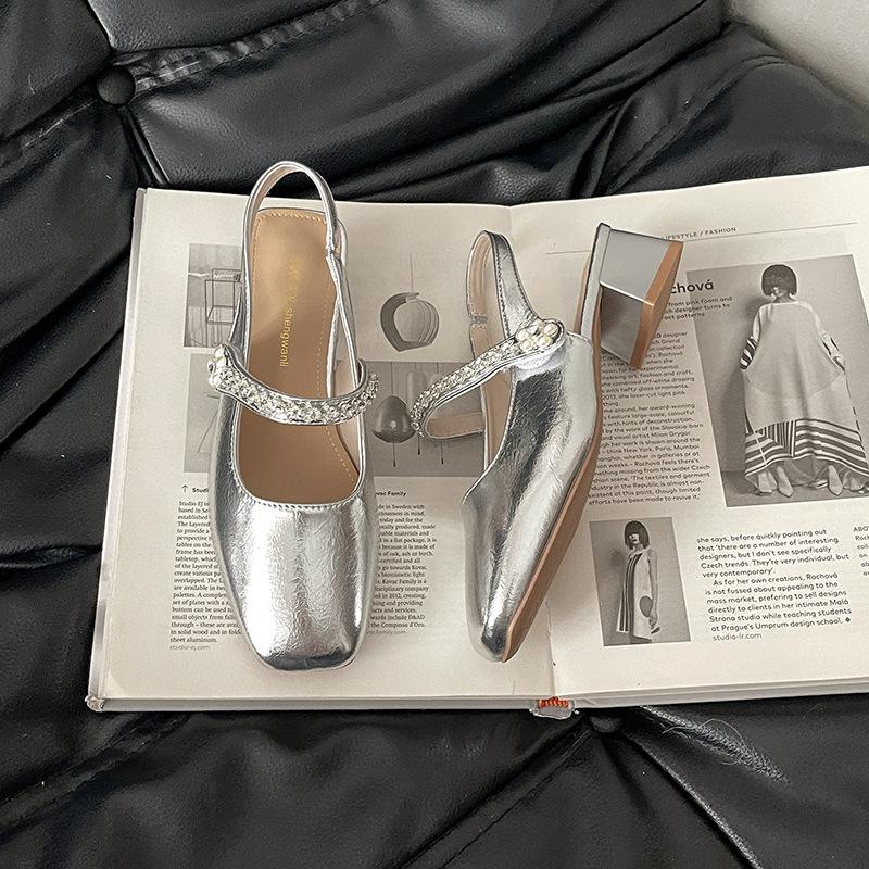 

French versatile temperament late evening wind bag head sandals women s 2025 new summer wear with skirt high heels single shoes 35 серебряный