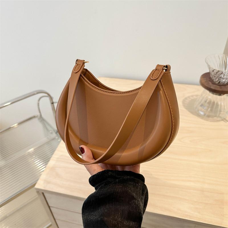 Fashionable Vintage Pu Leather Shoulder Bag Street Style Mid-size Women's Handbag