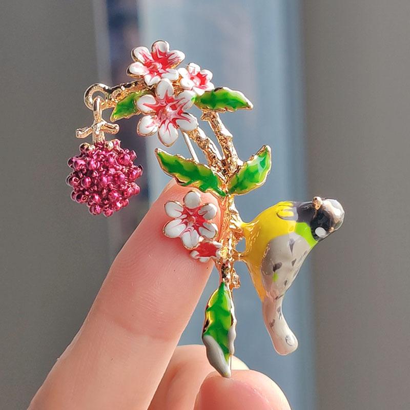 Брошь в виде птицы в пасторальном стиле из сплава «Масляная капля» Модная булавка в виде животного Аксессуары для одежды Брошь