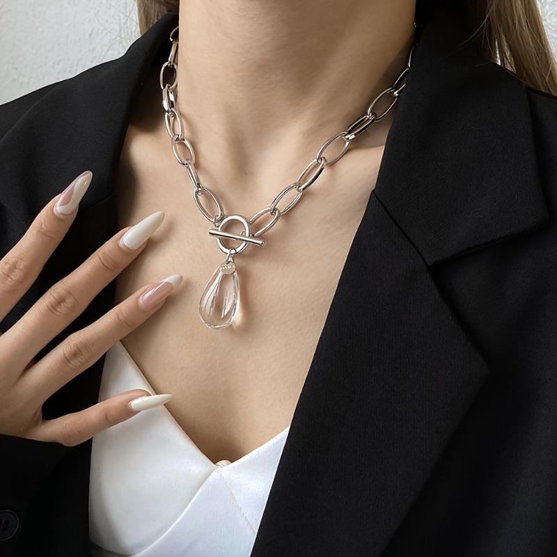 Elegant Retro Button Pendant Transparent Teardrop Shaped Pendant Necklace Suitable for Women's Daily Life and Parties