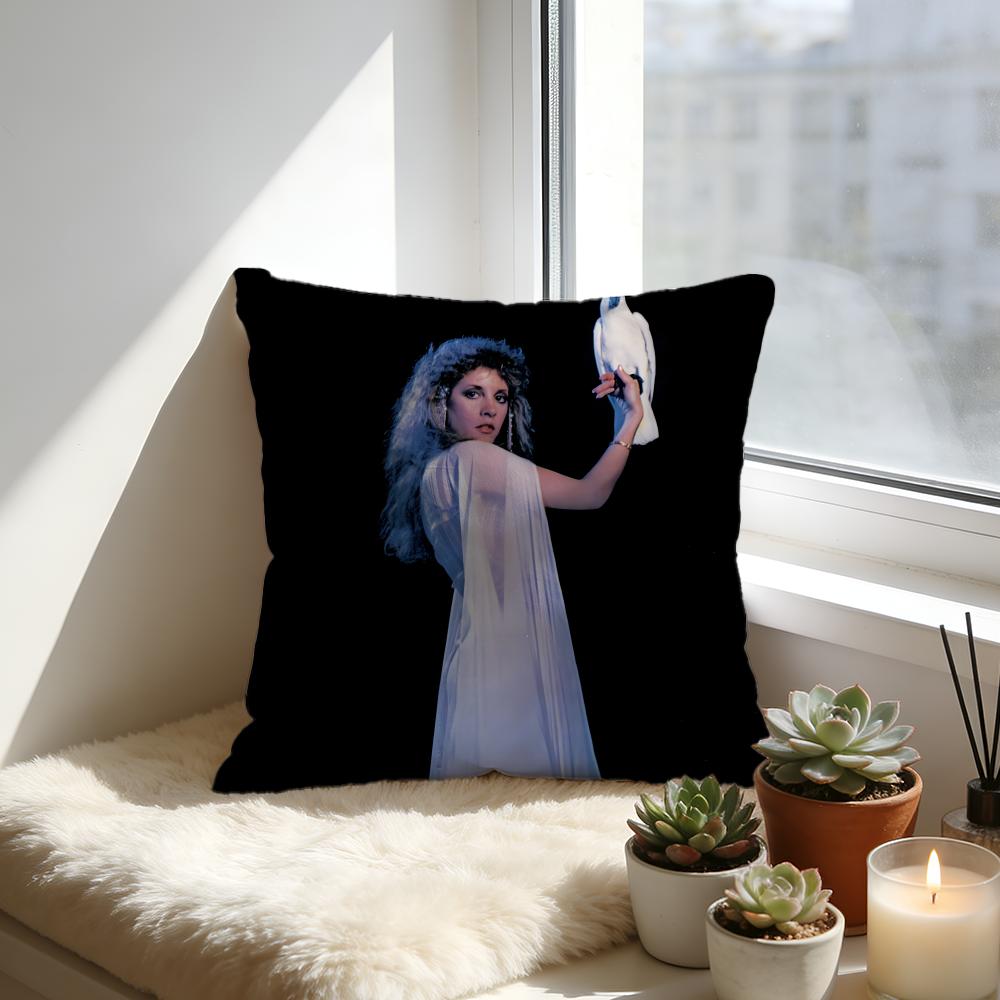 Stevie Nicks Cushion Cover Cozy Velvet Throw PillowSoft Warm Cushion For Sofa Bed