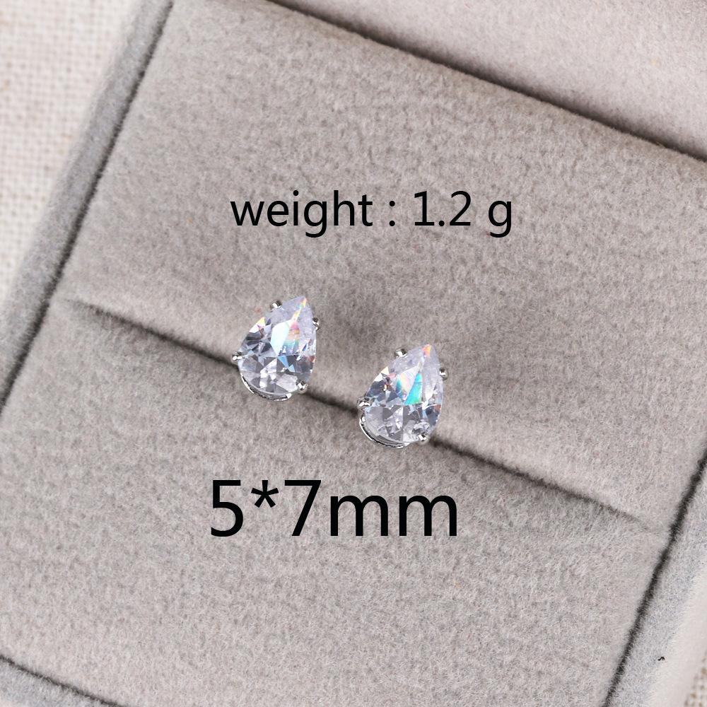 Delicate Water Drop Shaped Stud Earrings Luxury Silver Color Crystal CZ Ear Earrings for Women Fashion Versatile Jewelry