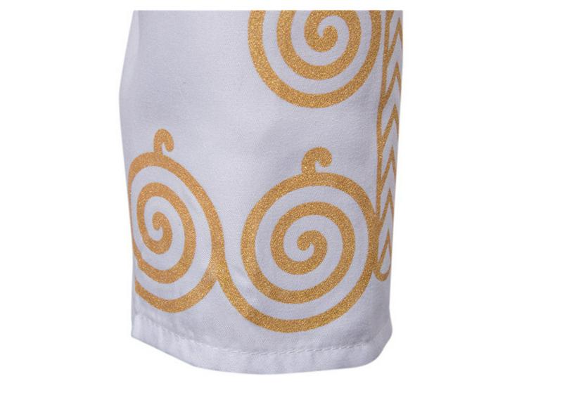 Camisa Masculina Média Branca com Gola Alta e Estampa Banhada a Ouro