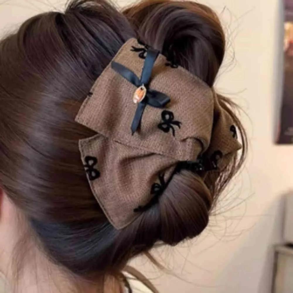 Fabric hair clip, updo clip, hair clip, hair clip brown